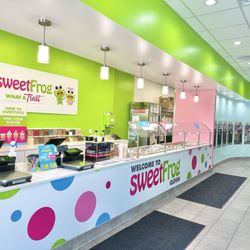 Sweet Frog - Inside