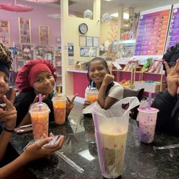 Sisters love Bella Boba story Sisters love Bella Boba story