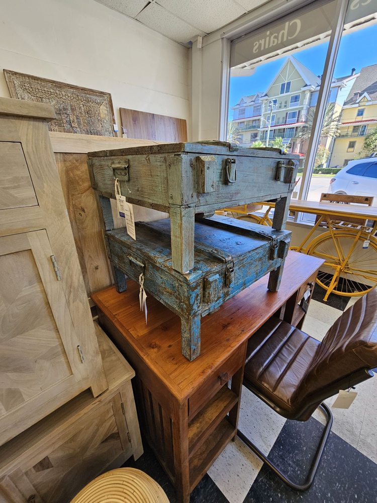 ARTISAN FURNITURE & FINDS Updated September 2024 33 Photos 316 S