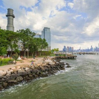 Domino Park - Parks Near Me - Brooklyn, New York