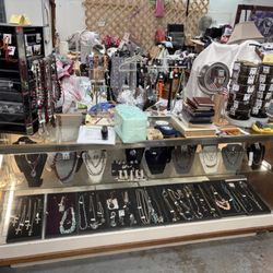 Penelope's Closet - Costume Jewelry
