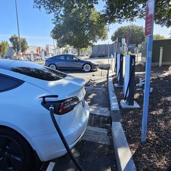 Tesla Supercharger