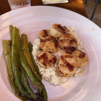Seasons 52 - Scallops - New American Near Me - Princeton, New Jersey Seasons 52 - Scallops - New American Near Me - Princeton, New Jersey