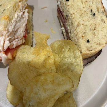 Beyond Bread - Today's lunch B: 1/4 of Frida's Flight and 1/4 Gordon's Gorgonzola  Last night's dinner looked exactly the same, lol. - Bakeries Near Me - Tucson, Arizona