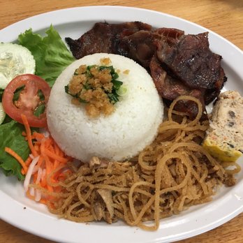 Thai Asian Pho - Grilled pork w/broken rice combo - Vietnamese Near Me - Lakeville, Minnesota Thai Asian Pho - Grilled pork w/broken rice combo - Vietnamese Near Me - Lakeville, Minnesota