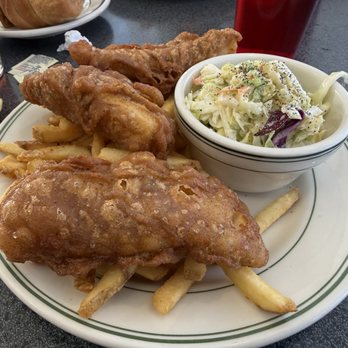 Hubbard Avenue Diner - My fish fry. The batter was a bit darker than usual but it tasted fine. - New American Near Me - Middleton, Wisconsin Hubbard Avenue Diner - My fish fry. The batter was a bit darker than usual but it tasted fine. - New American Near Me - Middleton, Wisconsin