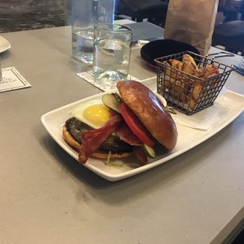 The Rec Room - Very average expensive food. Atmosphere is good and games are fun. After repeated visits I can see navigating a less expensive experience - Canadian (New) Near Me - Calgary, Alberta