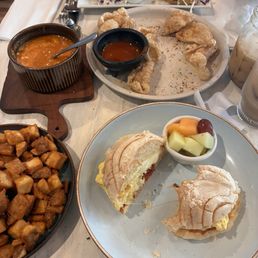 Sopes de pollos, sopa de letras, a side of potatoes, chicharrones, and the Cielito Sandwich