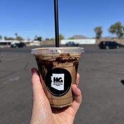 HG Coffee - Red velvet iced latte