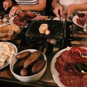 Pain Vin Fromages - Raclette - Fondue Near Me - Paris, 75 Pain Vin Fromages - Raclette - Fondue Near Me - Paris, 75