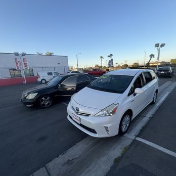 Carster - Car Buyers Near Me - Huntington Beach, California Carster - Car Buyers Near Me - Huntington Beach, California
