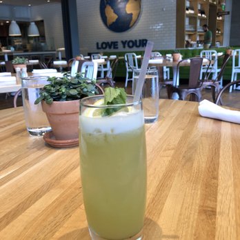 True Food Kitchen - Very refreshing. - Vegetarian Near Me - Naples, Florida True Food Kitchen - Very refreshing. - Vegetarian Near Me - Naples, Florida