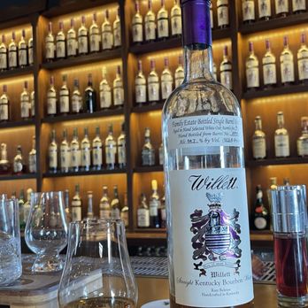The Bar at Willett - Single barrel 6-year old bourbon. - Bars Near Me - Bardstown, Kentucky The Bar at Willett - Single barrel 6-year old bourbon. - Bars Near Me - Bardstown, Kentucky