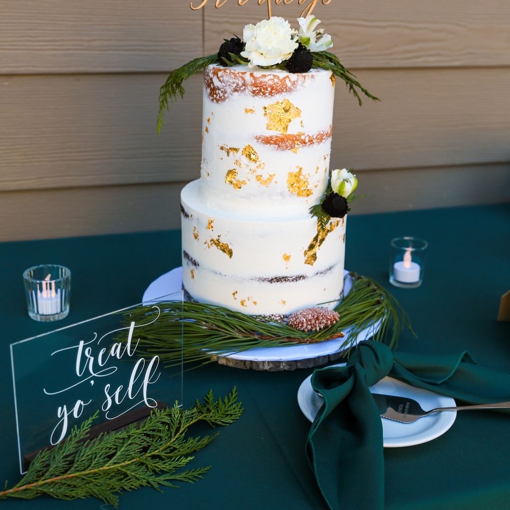 Wedding cake for 35 people. S'mores and Lemon/Blueberry layers Wedding cake for 35 people. S'mores and Lemon/Blueberry layers