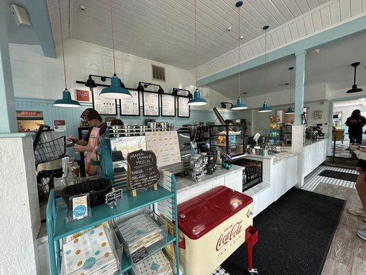 Mama Hawk's Kitchen & Coffee by null