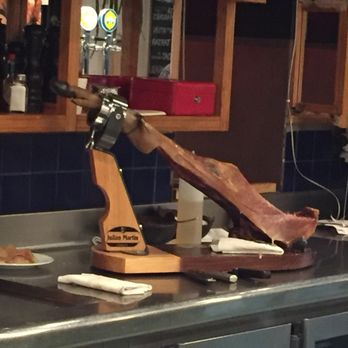 Cañete - Tapas/Small Plates Near Me - Barcelona, B