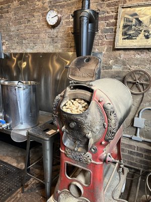 Alabama Peanut Co. by null