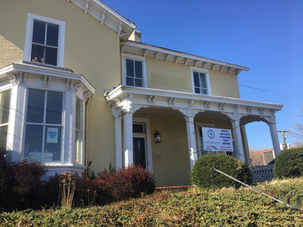 LIGHTNING TAX 205 2nd St SW, Charlottesville, Virginia Tax Services