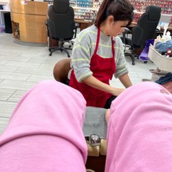 Queen's Nails - Pedicure