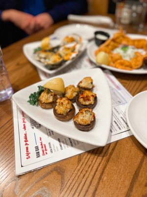 Bubba's Seafood Restaurant and Crabhouse by null
