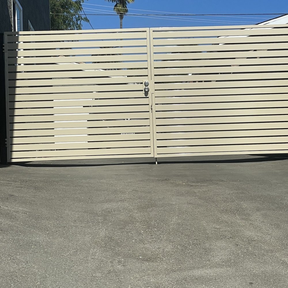 Side fence which we tried to match the original color of the fence...high quality and matched the fence spot on.