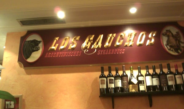 Los Gauchos by null
