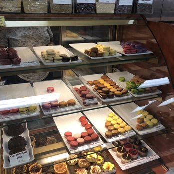 Eve's Temptations - Bakeries Near Me - Toronto, Ontario