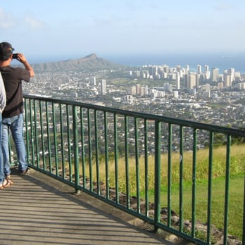 Pu'u 'Ualaka'a State Park - Parks Near Me - Honolulu, Hawaii