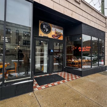 Portage Park Breakfast Place - Breakfast & Brunch Near Me - Chicago, Illinois Portage Park Breakfast Place - Breakfast & Brunch Near Me - Chicago, Illinois