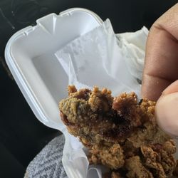 La Brea Seafood - Over fried extra crispy oysters