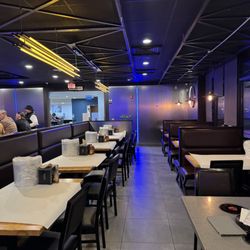 Hungry Pot - Seating