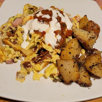 Corner Cafe - Cowboy scramblers - Breakfast & Brunch Near Me - Newport, Rhode Island