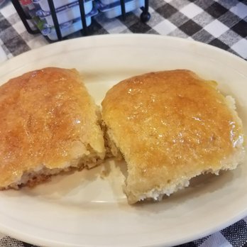 Belle's Kitchen - Side order biscuits - didn't like them. Very bland. A waste od carbs. - American Near Me - Houston, Texas