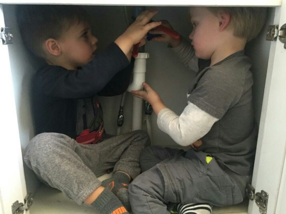 Slide of We Lay Pipe Day or Night