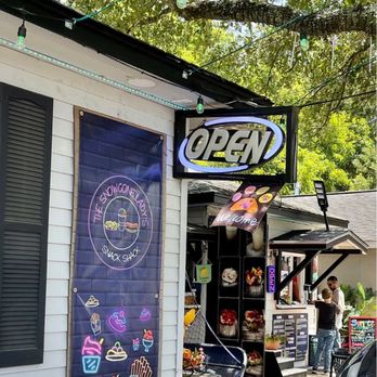 The Snow Cone Lady - the outside of the store - Juice Bars & Smoothies Near Me - Pearland, Texas The Snow Cone Lady - the outside of the store - Juice Bars & Smoothies Near Me - Pearland, Texas