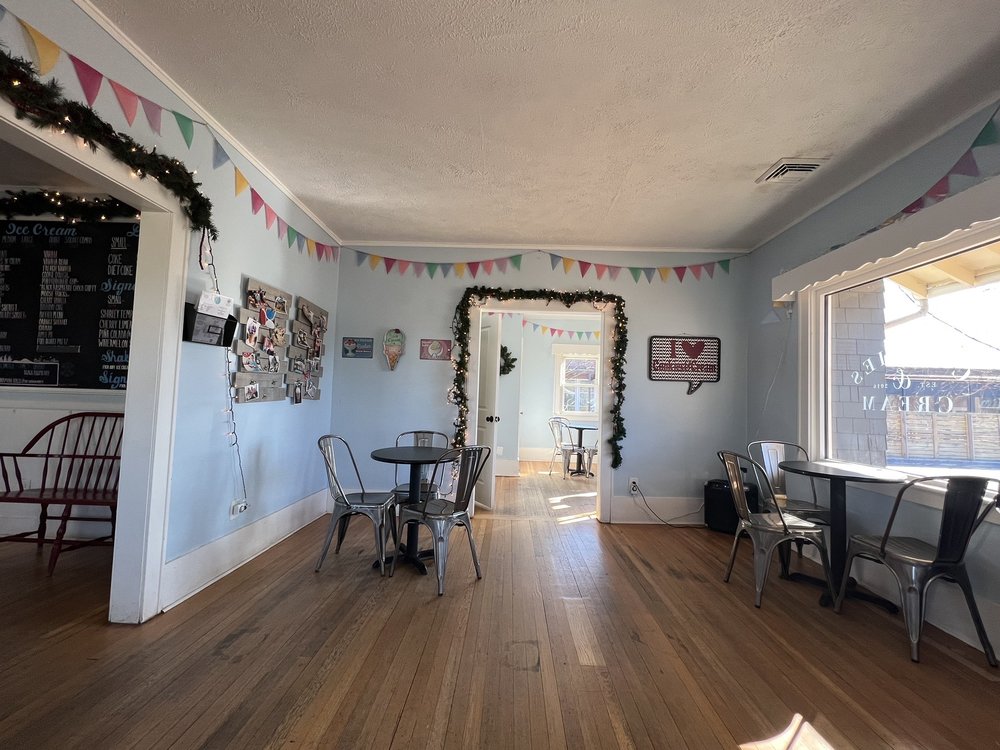 COOKIES & CREAM 140 Photos & 85 Reviews 14650 Washington St