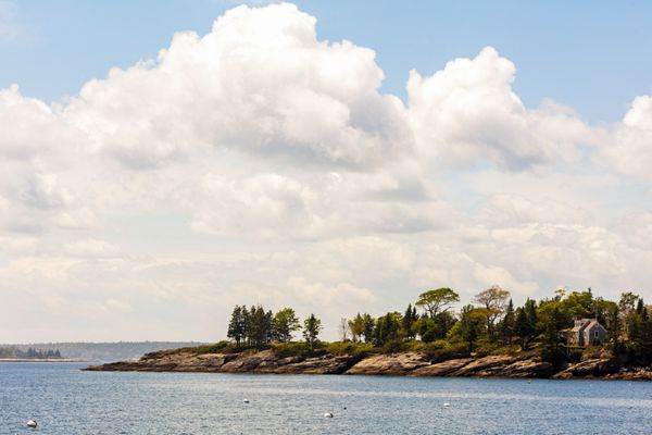 Bluebird Ocean Point Inn by null