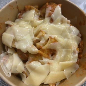 Farina Pasta Bar - Chicken Bacon Alfredo - Pasta Shops Near Me - Philadelphia, Pennsylvania Farina Pasta Bar - Chicken Bacon Alfredo - Pasta Shops Near Me - Philadelphia, Pennsylvania