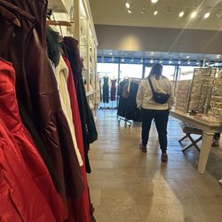 Francesca's Collections - Dress selection