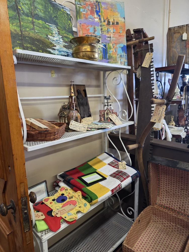 Woodville Time Travelers