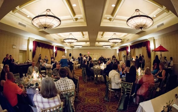 The Carleton of Oak Park Hotel by null