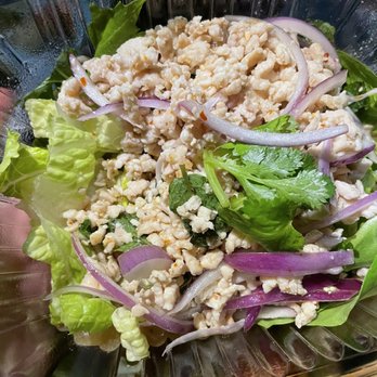 Chang Noi Thai - Thai Near Me - Staten Island, New York