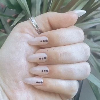 Blooming Nail Bar - Almond nail with design - Nail Salons Near Me - Burbank, California