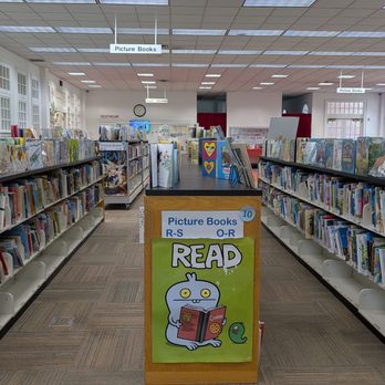 Fayetteville County Library - children's room // FCP Library * Fayetteville, GA - Libraries Near Me - Fayetteville, Georgia