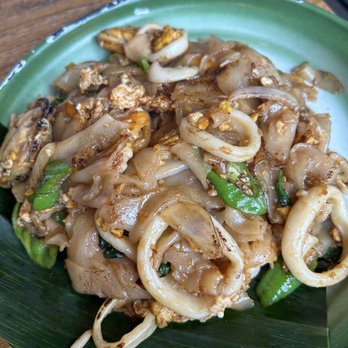 Sup Thai Kitchen - Drunken Noodles with mixed seafood - Thai Near Me - Fresh Meadows, New York Sup Thai Kitchen - Drunken Noodles with mixed seafood - Thai Near Me - Fresh Meadows, New York