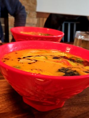 Lucky Cat Ramen by null