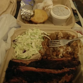 Gorilla Barbeque - 1 meat combo with ribs, slaw, and corn on the cob. The best ribs in the bay hands down! - Barbeque Near Me - Pacifica, California Gorilla Barbeque - 1 meat combo with ribs, slaw, and corn on the cob. The best ribs in the bay hands down! - Barbeque Near Me - Pacifica, California