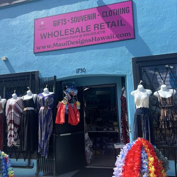 Maui Designs - Women's Clothing Near Me - Wailuku, Hawaii Maui Designs - Women's Clothing Near Me - Wailuku, Hawaii