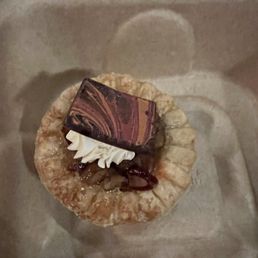 Bourbon Pecans Mini Pie
