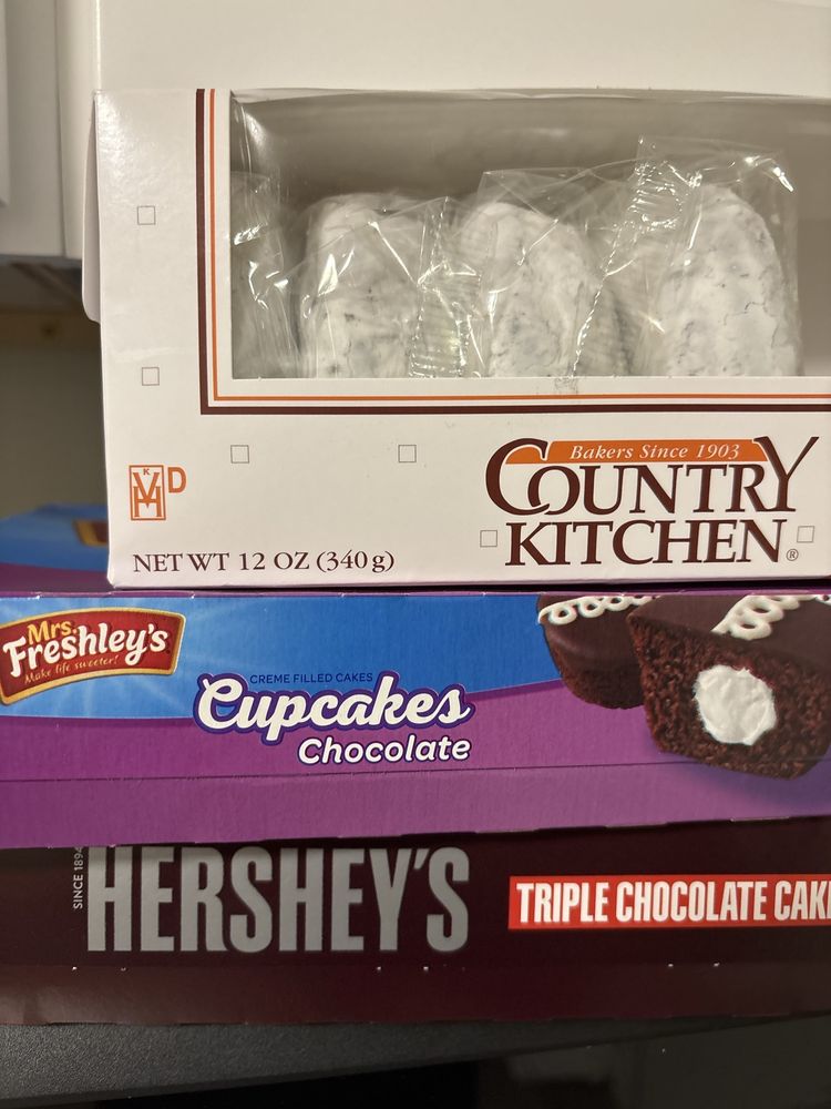 Country Kitchen-Lepage Bakeries Logo